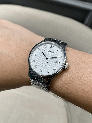 Sự hài lòng của khách hàng đối với Đồng Hồ Phố